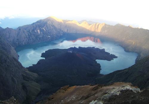 Rinjani Trekking 5 Days 4 Nights - Lombok Island