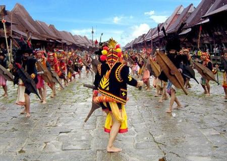 Nias Island Tour 3 Days 2 Nights - Nias Island Tour